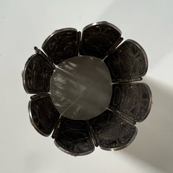 Vintage Egyptian Sterling Silver filigree bracelet - Picture 8 of 9